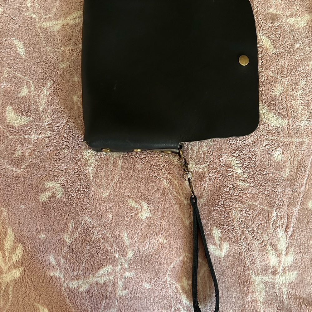 Chic Black Leather Wristlet Clutch - Picture 2 of 6
